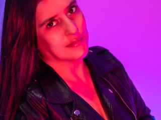 Ερωτική συνομιλία μέσω βίντεο Saskyaajohnson