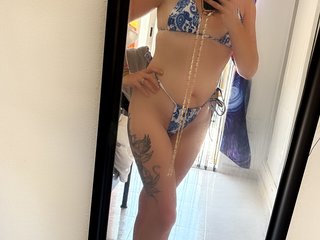 Ερωτική συνομιλία μέσω βίντεο ScarlettRedRose