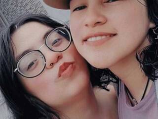 Ερωτική συνομιλία μέσω βίντεο ScarLilith