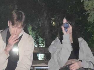 Ερωτική συνομιλία μέσω βίντεο secksony