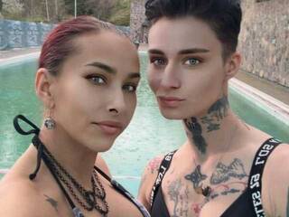 Ερωτική συνομιλία μέσω βίντεο sellenakenny