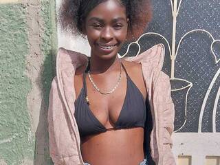 Ερωτική συνομιλία μέσω βίντεο SereneWinslet