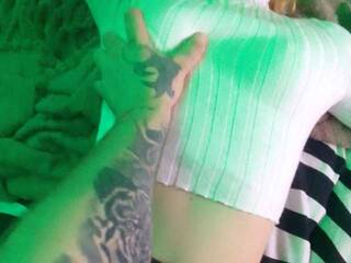 Ερωτική συνομιλία μέσω βίντεο SexFamily-1