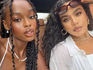 Ερωτική συνομιλία μέσω βίντεο Sexy-Babes