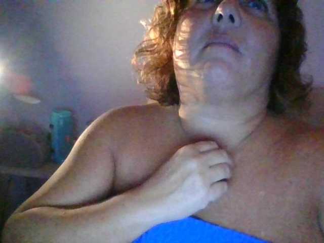 Εκπομπές οθόνης sexydeby