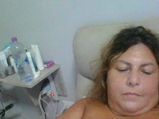 Ερωτική συνομιλία μέσω βίντεο sexydeby