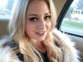 Ερωτική συνομιλία μέσω βίντεο LucieLove