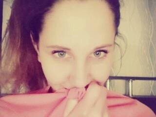 Ερωτική συνομιλία μέσω βίντεο SexyHelen