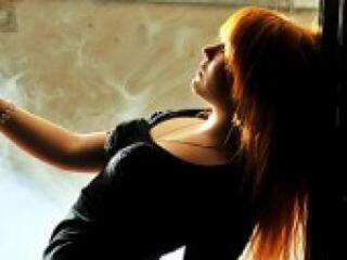 Ερωτική συνομιλία μέσω βίντεο sexylarocka