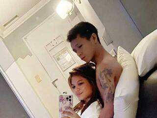 Ερωτική συνομιλία μέσω βίντεο sexylhady214