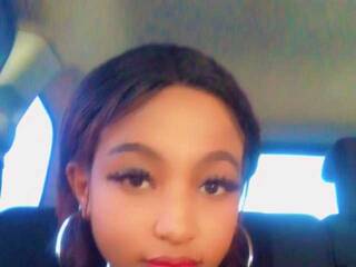 Ερωτική συνομιλία μέσω βίντεο sexymehub