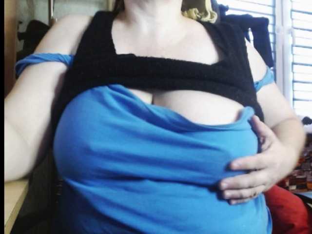 Εκπομπές οθόνης SexyNila