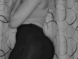 Ερωτική συνομιλία μέσω βίντεο SexyPesh