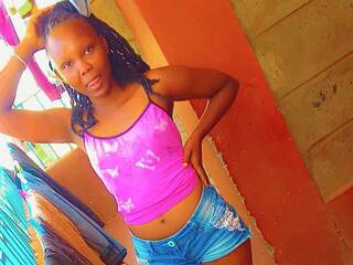 Ερωτική συνομιλία μέσω βίντεο Sexyyposh