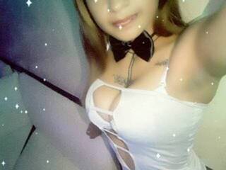 Ερωτική συνομιλία μέσω βίντεο shaaaron