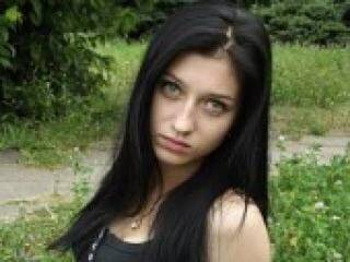 Ερωτική συνομιλία μέσω βίντεο shanila