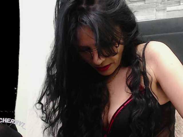 Φωτογραφίες Shari-Cherry1 I like to caress my body and have many orgasms.