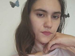 Ερωτική συνομιλία μέσω βίντεο Sharon-02