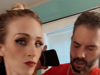Ερωτική συνομιλία μέσω βίντεο Shellyjohhny