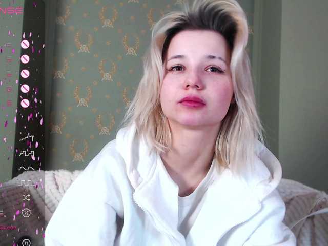 Εκπομπές οθόνης nicoleblonde