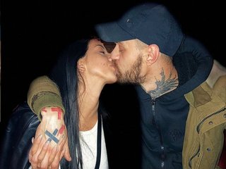 Ερωτική συνομιλία μέσω βίντεο RocketRabbits