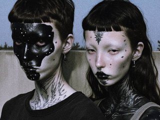 Ερωτική συνομιλία μέσω βίντεο sinttwins