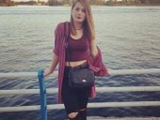 Ερωτική συνομιλία μέσω βίντεο skarlet69