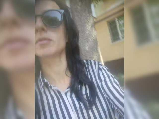 Εκπομπές οθόνης sociopatichka