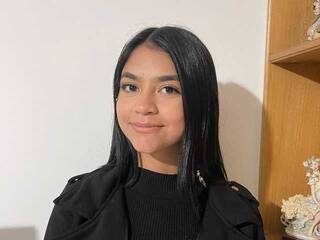 Ερωτική συνομιλία μέσω βίντεο sofia-paris