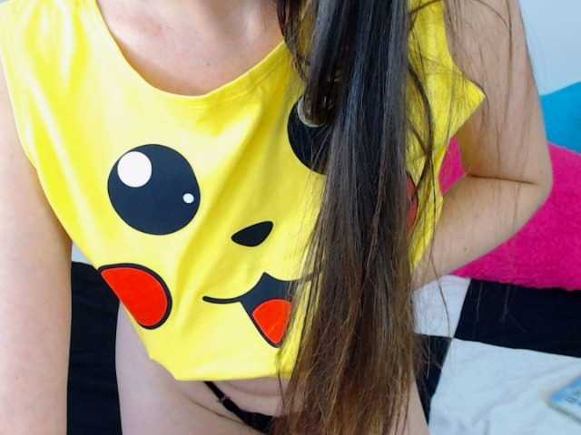 Φωτογραφίες sofiapaz1 hi guys welcome to my room/ vibrations in my pussy make me happy #new #latina#ass#Cute#teen