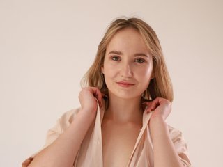 Ερωτική συνομιλία μέσω βίντεο SofieBloom