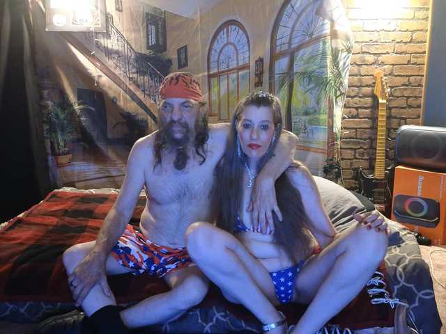 Φωτογραφία του προφίλ HusbandAndWife