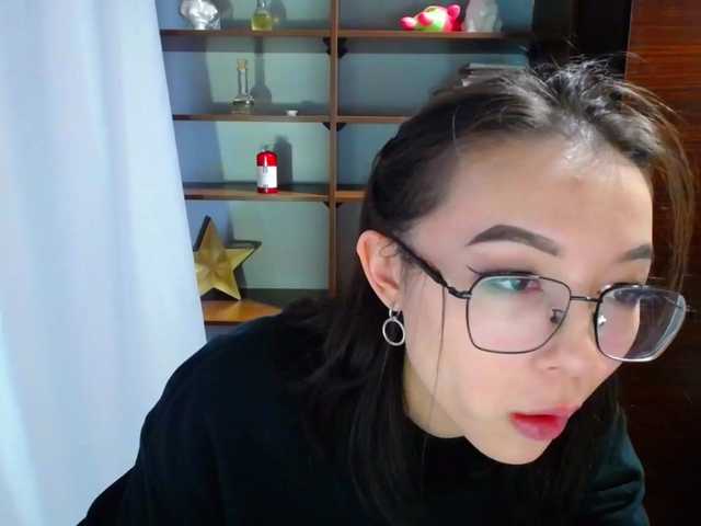 Εκπομπές οθόνης CozyWithMe