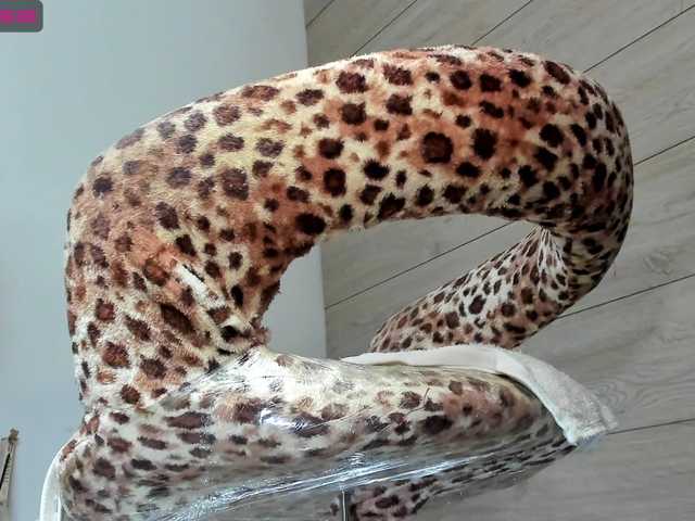 Εκπομπές οθόνης sofy_dirtyHot