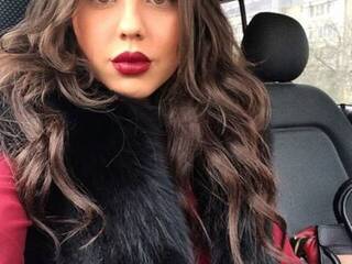 Ερωτική συνομιλία μέσω βίντεο SoMaroonBella