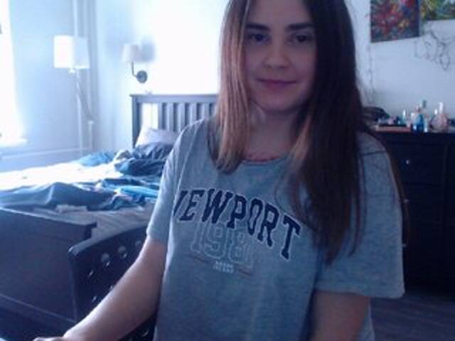 Εκπομπές οθόνης DearSonya