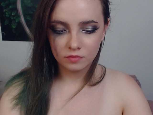 Εκπομπές οθόνης SonyaBlade9