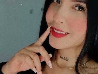 Ερωτική συνομιλία μέσω βίντεο SophieSommers