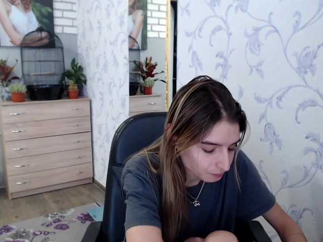 Εκπομπές οθόνης springibabby