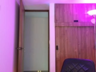 Ερωτική συνομιλία μέσω βίντεο _MissJulia_