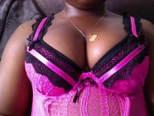 Φωτογραφίες staybunny23 helo , i am kenyan , 33 , single lady ... here to earn and be sugared