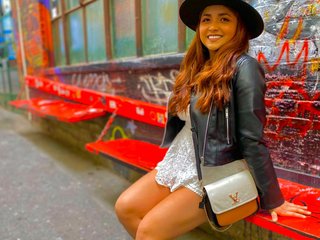 Ερωτική συνομιλία μέσω βίντεο StephanieDaniels