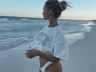 Ερωτική συνομιλία μέσω βίντεο stephaniex01