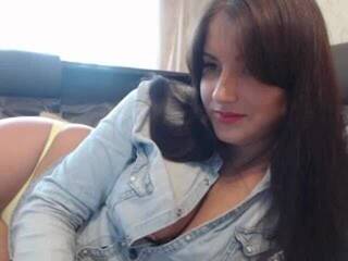 Ερωτική συνομιλία μέσω βίντεο Strawberry696