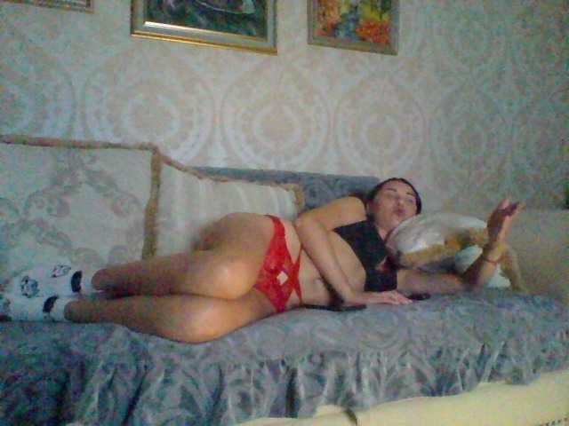 Φωτογραφίες Suflemilkypie hi boys i veery like u thanks for follow me =**** TODAY I SIT here UNTIL 18: 00. I recommend playing chatbots,I love them very much. Spank me on the ass 70 tokens, air kiss 70 tokens, put me crustacean 70 tokens, I will answer in BOS 70 tokens