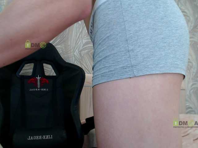 Εκπομπές οθόνης Sunny-Girl1