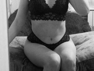 Ερωτική συνομιλία μέσω βίντεο youdreames19