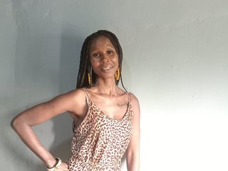 Ερωτική συνομιλία μέσω βίντεο SuUGABABE