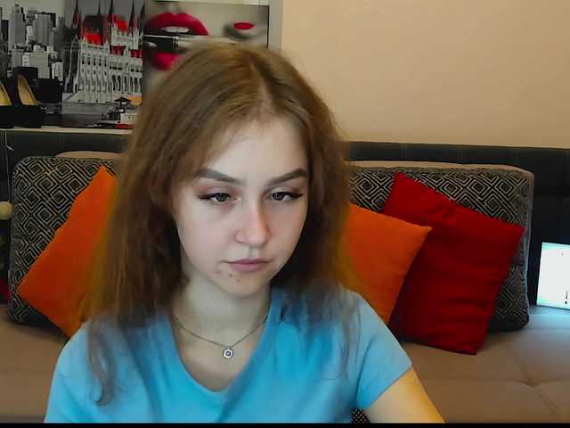Εκπομπές οθόνης Suzydollj229