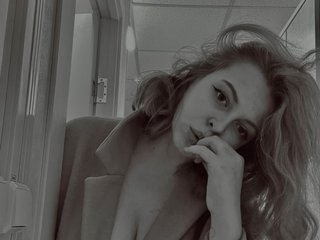 Ερωτική συνομιλία μέσω βίντεο CandyMery